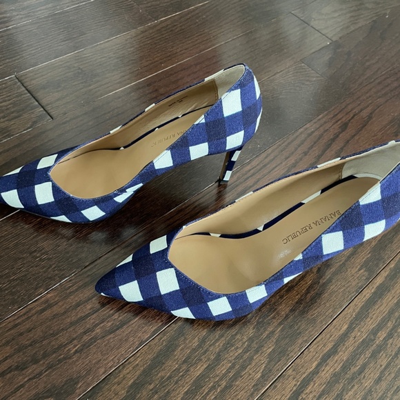 NWOT Banana Republic Gingham Blue/White Checkered Pointy Toe Heels - Picture 3 of 6